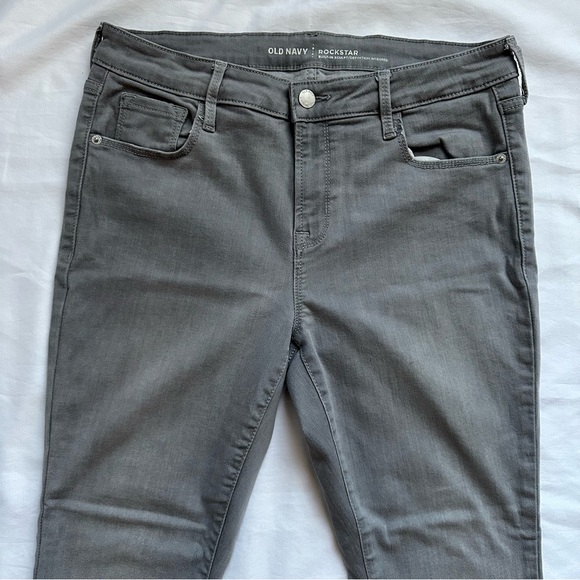 ★ Old Navy “Rockstar Built-In Sculpt” Jeans - Gray ★ - Picture 8 of 17